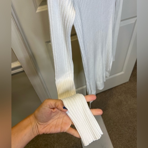 Athleta Lincoln Park ribbed side slit Sweater in white (dove) - Picture 6 of 12